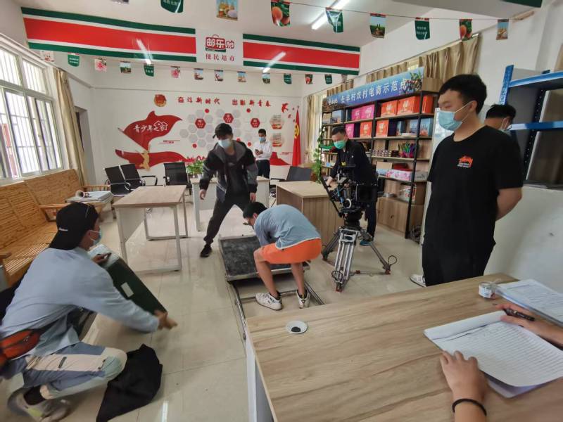 泾源县广告片拍摄公司：极简主义践行者，少即是多的视觉哲学